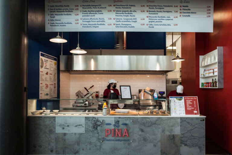 pina-carousel-1